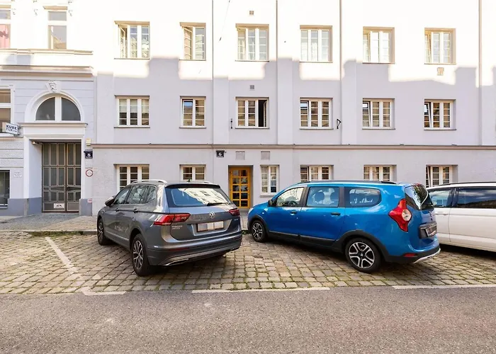 Apartman Near Metro - Netflix - Free Wifi *