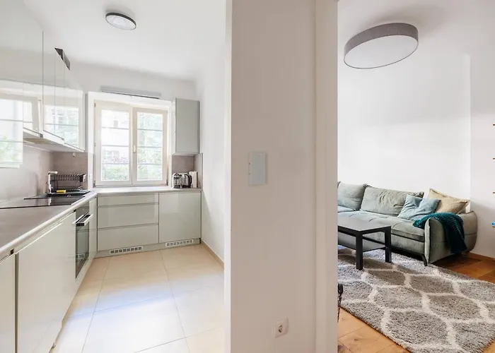 Near Metro - Netflix - Free Wifi * Bécs